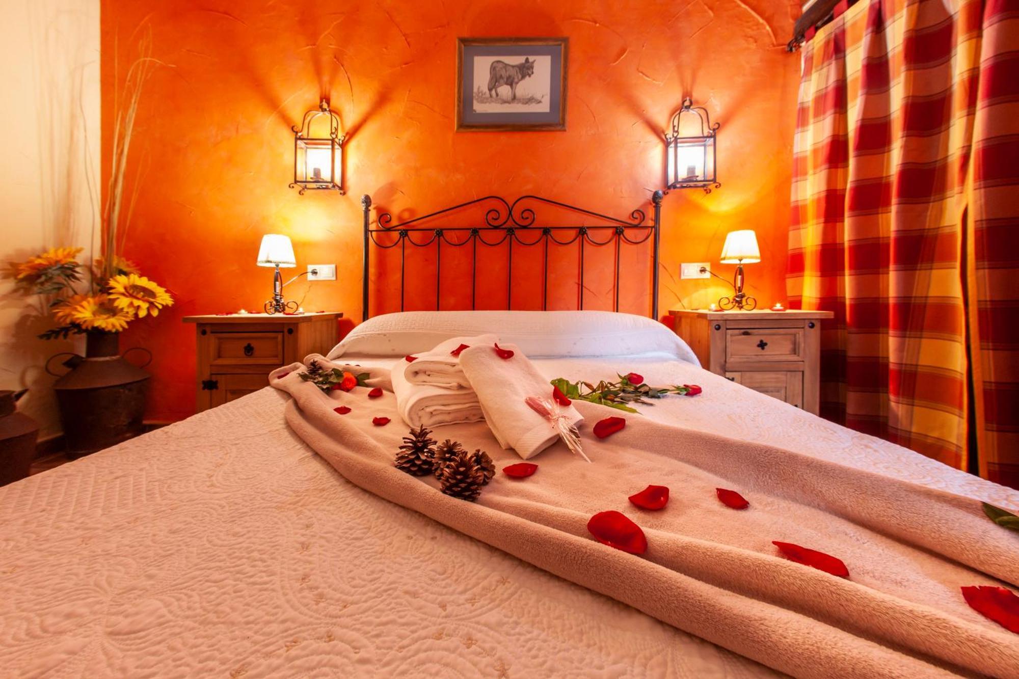 Apartamentos La Granja Hinojares المظهر الخارجي الصورة